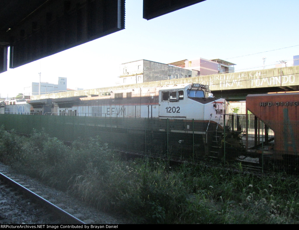 EFVM 1202
